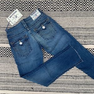 NWT True Religion Cut Off Slim Straight Jeans size 24